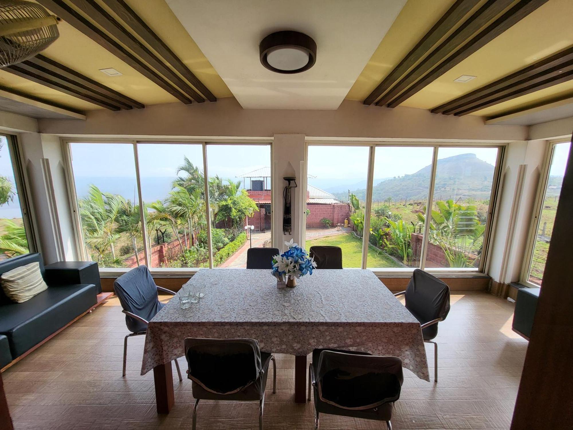 Paras Holiday Home 萨塔拉 外观 照片